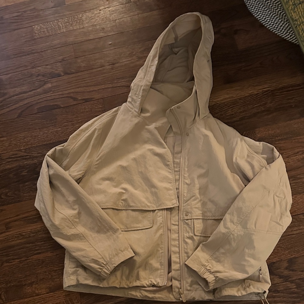 lululemon athletica Tan Windbreaker Jacket